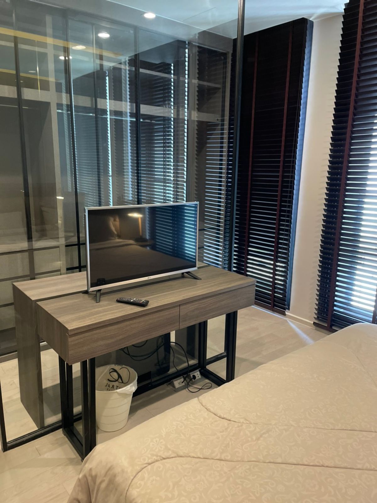 ให้เช่าคอนโดวิทยุ ชิดลม หลังสวน : 🔥ให้เช่าด่วน🔥 Noble Ploenchit เฟอร์นิเจอร์ พร้อมเข้าอยู่ ติด BTS เพลินจิต❗