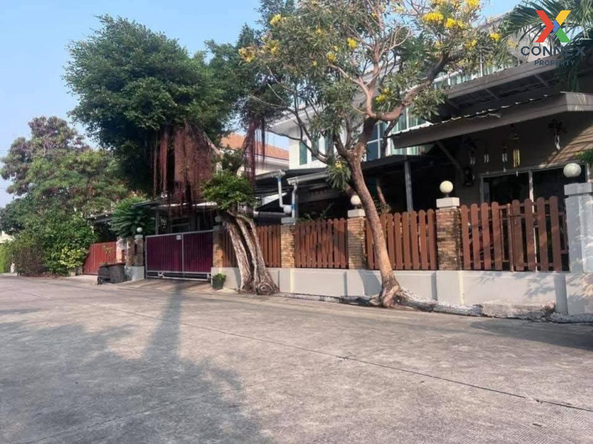 For SaleHouseMahachai Samut Sakhon : For Sale House , Pruksa Village 6 Rama 2-Bang Khun Thian Chai Talay , Phanthai Norasing , Mueang Samut Sakhon , Samut Sakhon , CX-125417