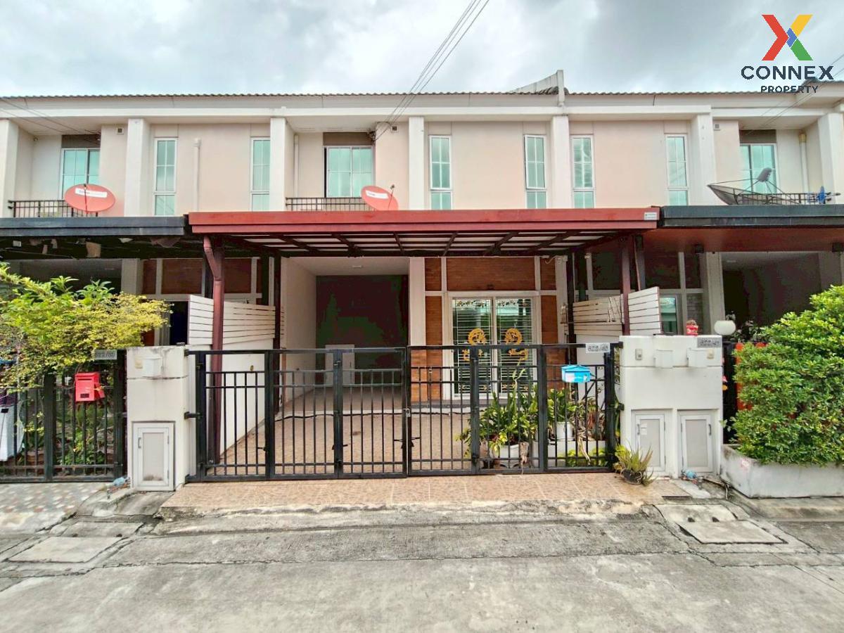 For SaleTownhomeSamut Prakan,Samrong : For Sale Townhouse/Townhome  , The Connect Bangna-Suvarnabhumi , wide frontage , Bang Chalong , Bang Phli , Samut Prakarn , CX-124908