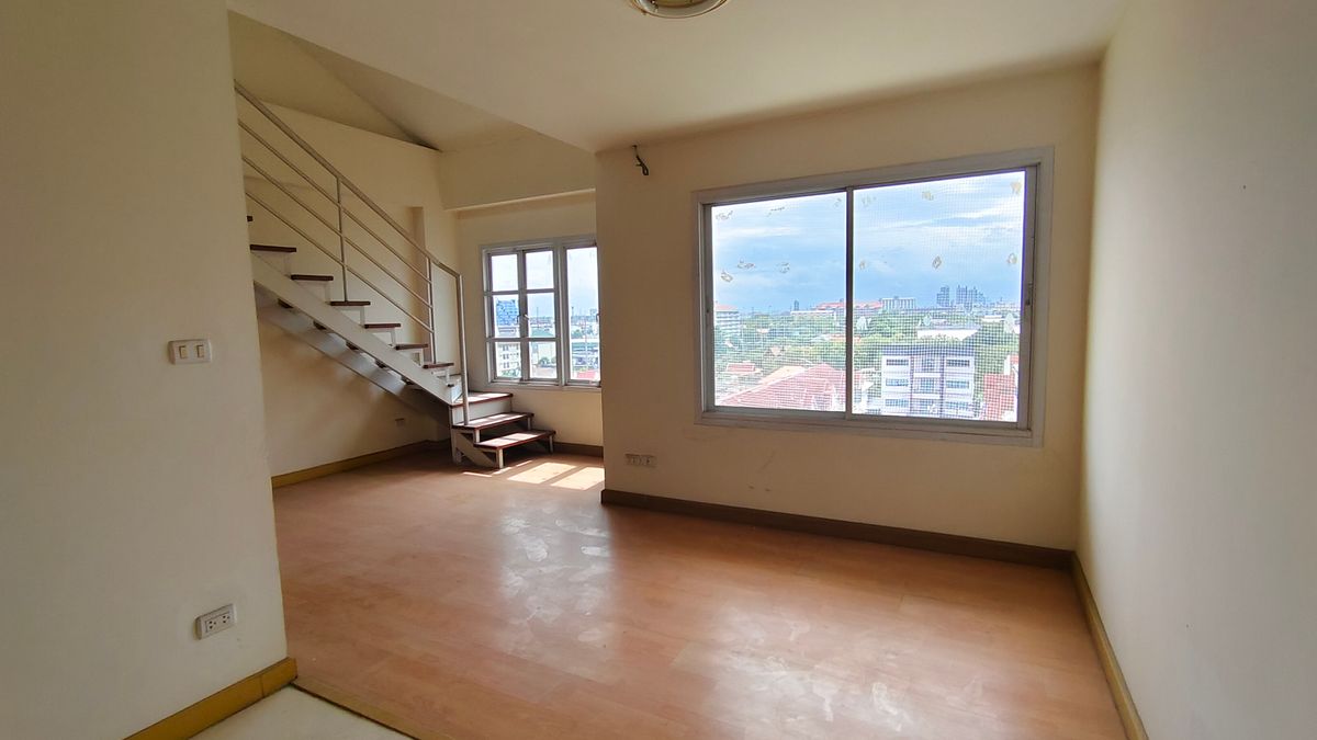 ขายคอนโดสมุทรปราการ สำโรง : ขาย 1 ห้องนอน 31 ตร.ม.  คาสิต้าส์ Casitas Condominium 