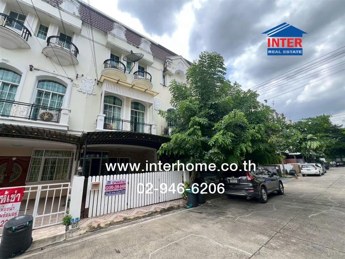 For SaleTownhomeLadkrabang, Suwannaphum Airport : 3 -story townhome 18.5 sq.w., The Metro Rama 9 Village, Soi Phatthanakan 53 Kanchanaphisek Road Bangkok-Chon Buri Road, new line, Prawet, Bangkok