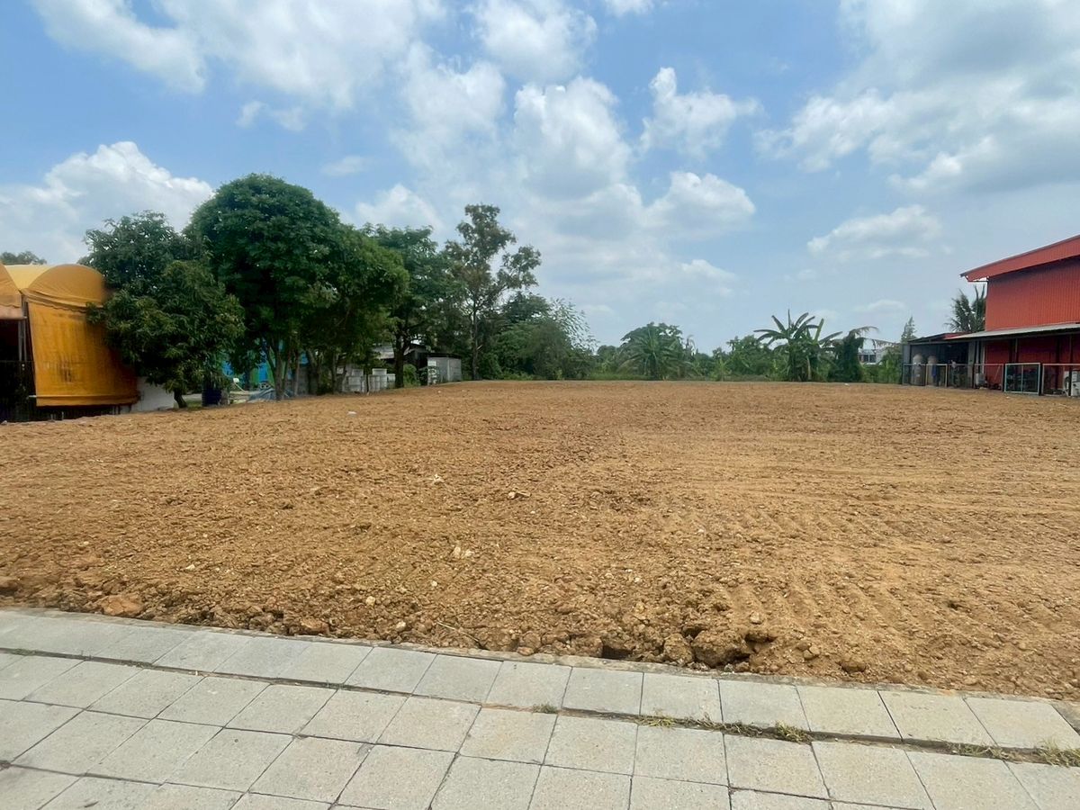 For RentLandNawamin, Ramindra : BL19 for rent in empty land. Next to Hathairat Road #Hathairat Road #Khumwa Land