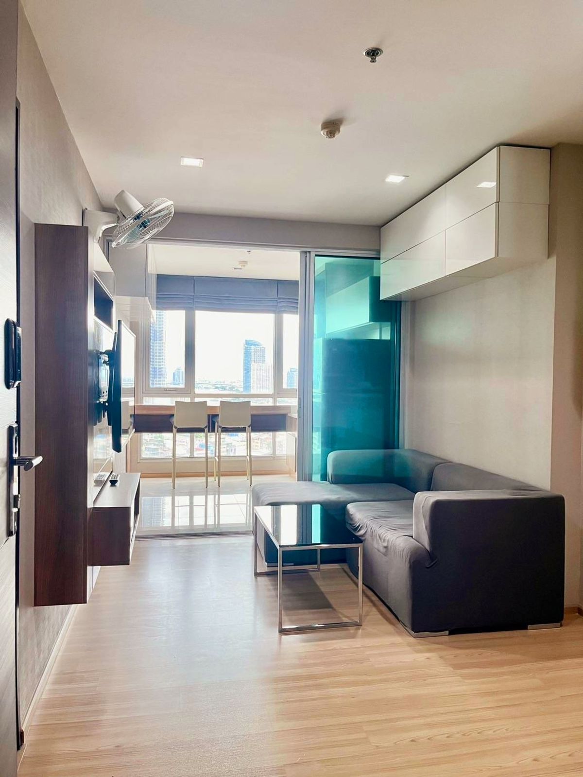 For RentCondoSathorn, Narathiwat : Rhythm Sathorn for Rent