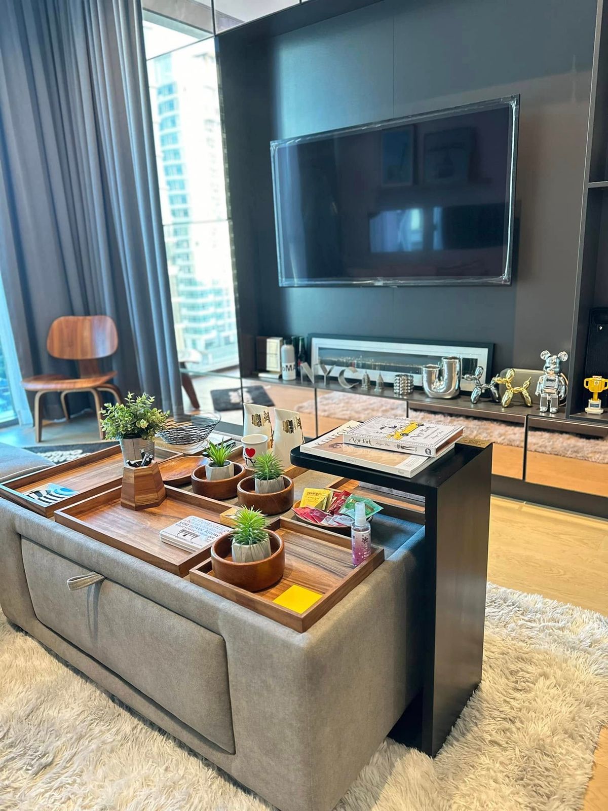 For SaleCondoSukhumvit, Asoke, Thonglor : ✨🚇 Golden opportunity! Urgent sale! #Thestrandthonglor - Luxury condo next to BTS Thonglor only 1 minute! ✨