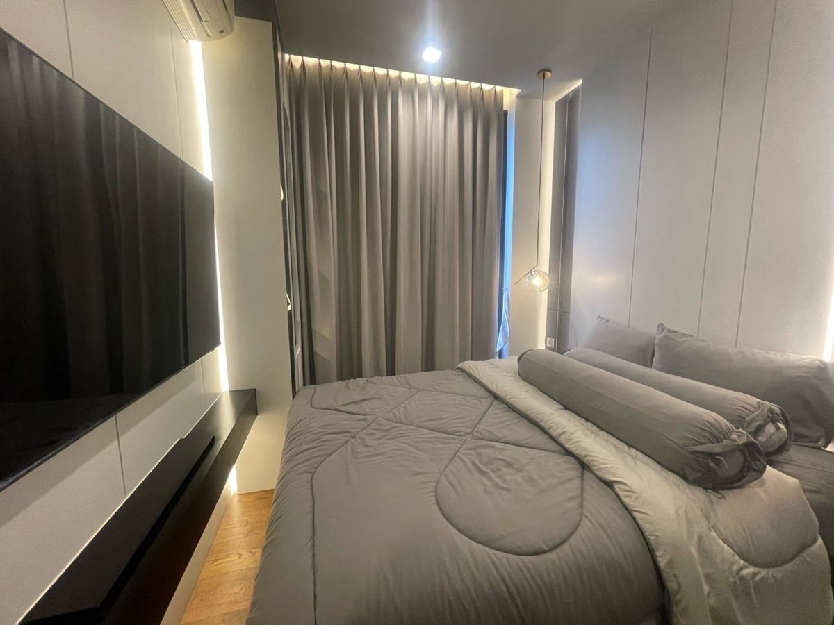 For SaleCondoSukhumvit, Asoke, Thonglor : SC070125 Urgent sale! 2-bedroom condo IDEO Q Sukhumvit 36 near BTS Thonglor, only 500 meters