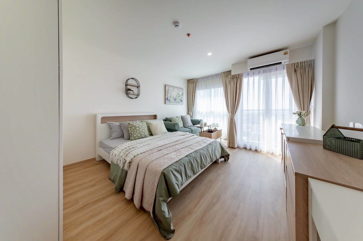 For SaleCondoPinklao, Charansanitwong : Lumpini Ville Charan - Fai Chai), a condo not more than 2 million on the main road Charan Sanitwong. Near the train and Siriraj from LPN