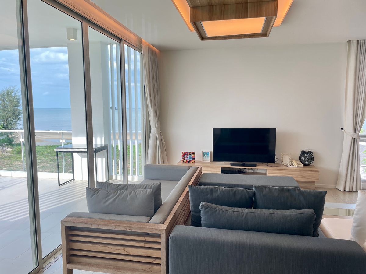 ขายคอนโดหัวหิน ประจวบคีรีขันธ์ : [V001]🌴 คอนโดหรู ห้องมุม ติดทะเล วันเวลา หัวหิน – เขาเต่า [Wan Vayla Hua Hin-Khao Tao] วิวทะเล สวยเต็มตา