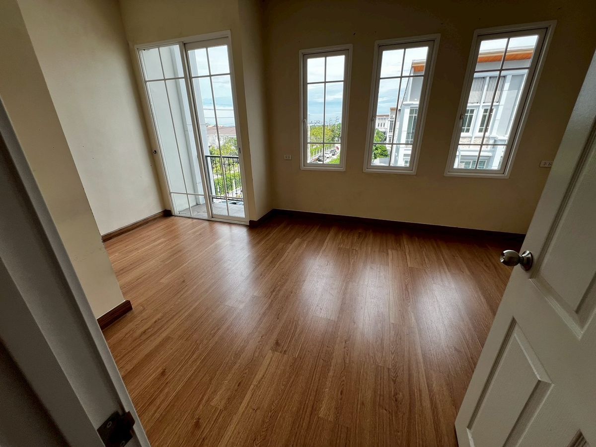 ให้เช่าโฮมออฟฟิศแจ้งวัฒนะ เมืองทอง : โฮมออฟฟิศ อุปกรณ์ออฟฟิศพร้อม จดทะเบียนบริษัทได้ 4ห้องนอน