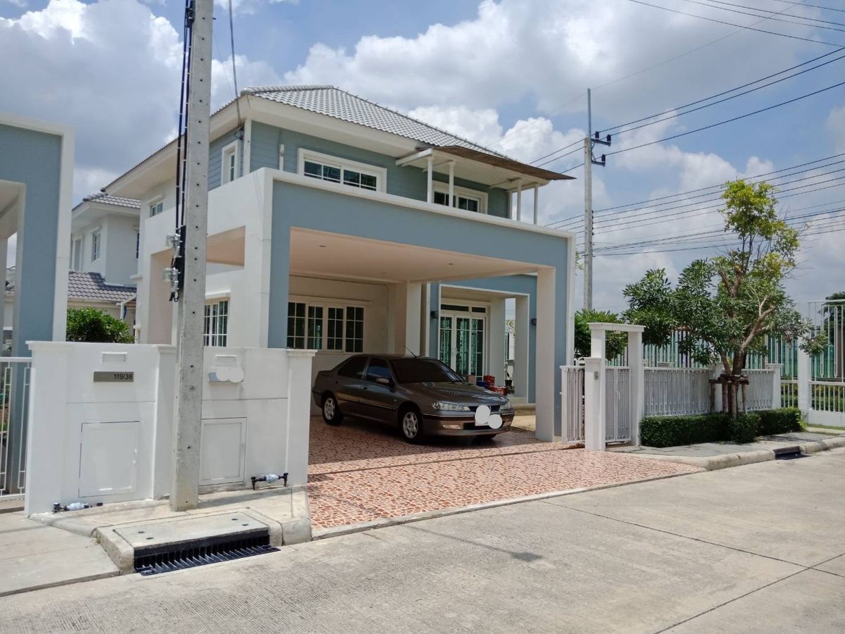 ให้เช่าบ้านปทุมธานี รังสิต ธรรมศาสตร์ : บ้าน 59 ตรว. ติดสนามกอล์ฟ 4ห้องนอน 3ห้องน้ำ ถนนกรุงเทพ-ปทุม