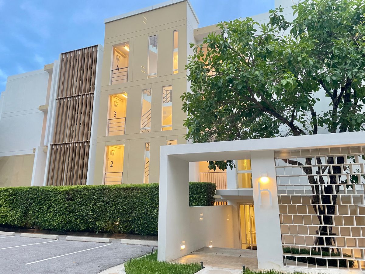 ขายคอนโดหัวหิน ประจวบคีรีขันธ์ : [V001]🌴 คอนโดหรู ห้องมุม ติดทะเล วันเวลา หัวหิน – เขาเต่า [Wan Vayla Hua Hin-Khao Tao] วิวทะเล สวยเต็มตา