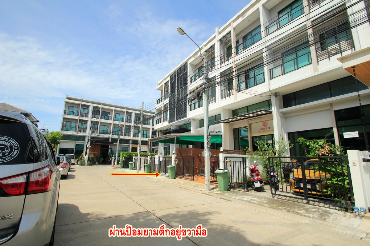 โฮมออฟฟิศปิ่นเกล้า จรัญสนิทวงศ์ : ให้เช่าโฮมออฟฟิศสำนักงานจรัญ13 บางแวก69 เวิร์คเพลส เอสซีแอสเซท ใกล้รถไฟฟ้าบางหว้า 4ชั้น ต่อครัว จอดรถสะดวก เช่า 40,000บาท/เดือน ขาย 7.5ล้าน  