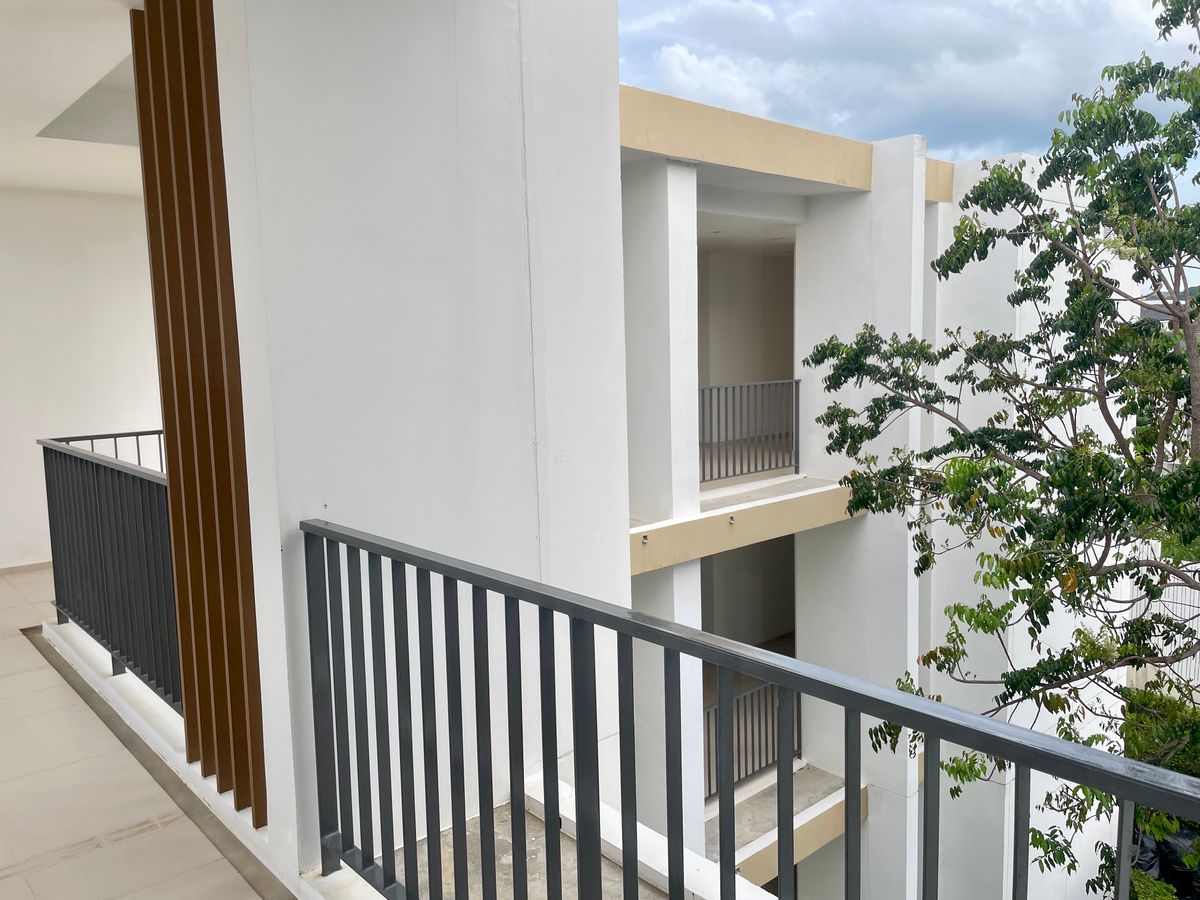 ขายคอนโดหัวหิน ประจวบคีรีขันธ์ : [V001]🌴 คอนโดหรู ห้องมุม ติดทะเล วันเวลา หัวหิน – เขาเต่า [Wan Vayla Hua Hin-Khao Tao] วิวทะเล สวยเต็มตา