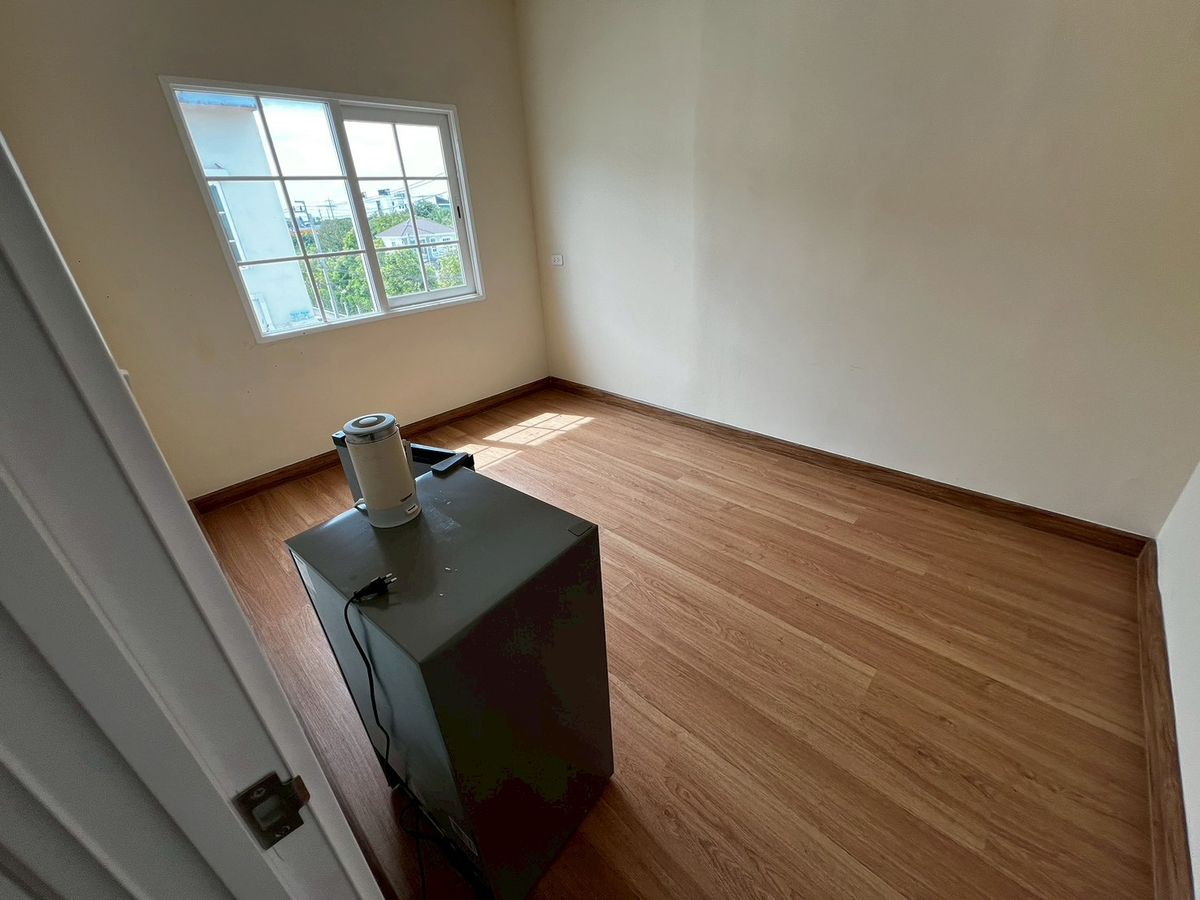 ให้เช่าโฮมออฟฟิศแจ้งวัฒนะ เมืองทอง : โฮมออฟฟิศ อุปกรณ์ออฟฟิศพร้อม จดทะเบียนบริษัทได้ 4ห้องนอน