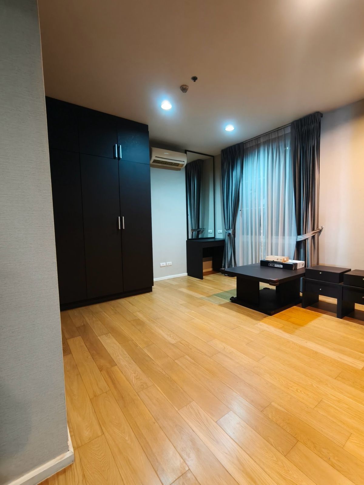 CondoSukhumvit, Asoke, Thonglor : ✨🏡 Sell/rent! Villa Sikhara Condo, Thonglor 25 - Beautiful corner room near BTS Thonglor! ✨