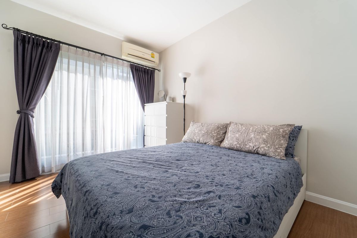 For RentCondoRatchadapisek, Huaikwang, Suttisan : Rent RR382 A Space Play Rakda-Sutthisan, beautiful room, full furniture Swimming pool view near the Sutthisan MRT