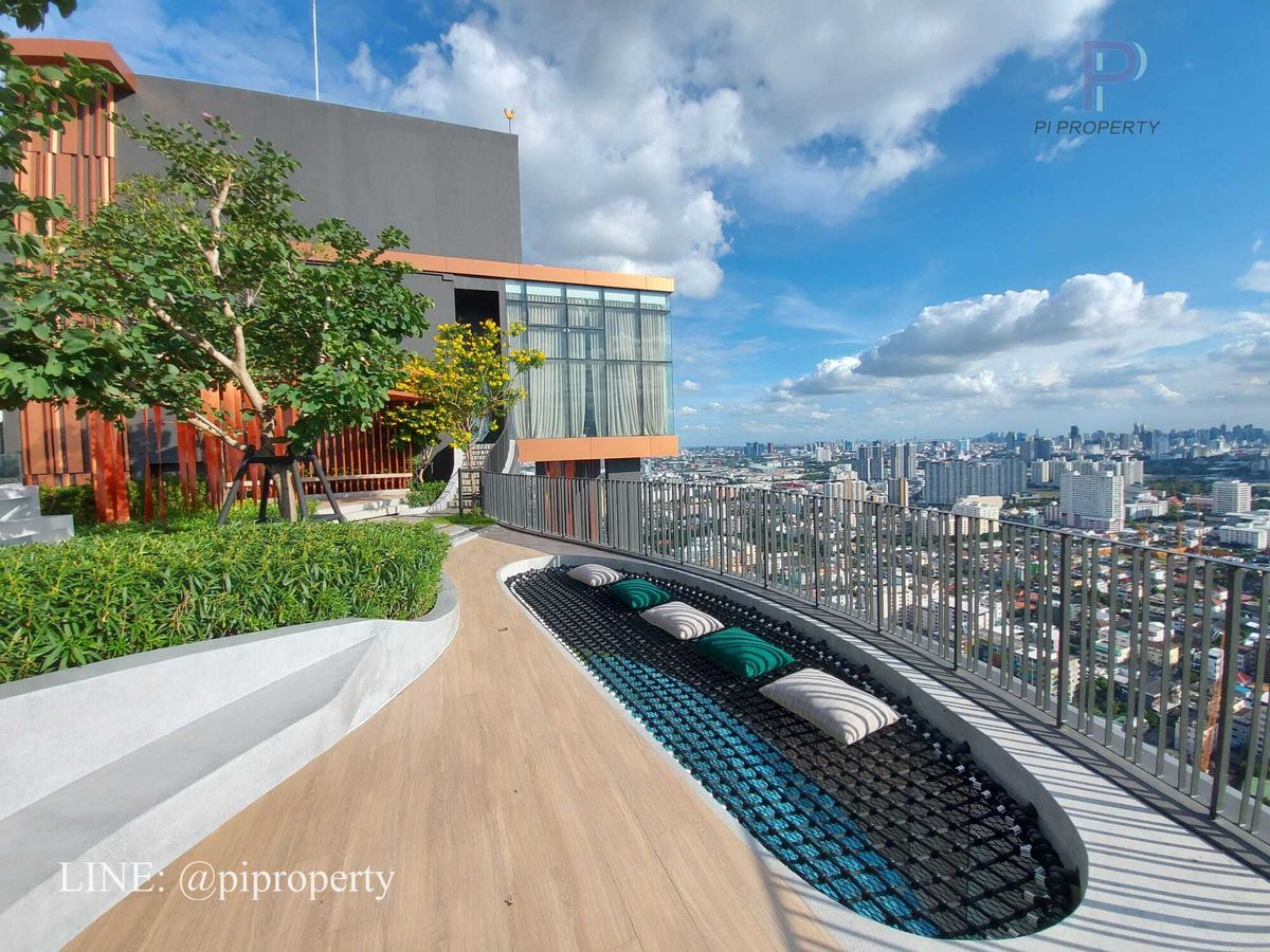 For RentCondoRatchadapisek, Huaikwang, Suttisan : High rise 1Bedroom unit for rent in XT Huaikhwang. Ready to move in. Huaikhwang - Rama 9 lifestyle. Unité de grande hauteur 1 chambre à louer à XT Huaikhwang. Prêt à emménager. Huaikhwang - Rama 9 style de vie.