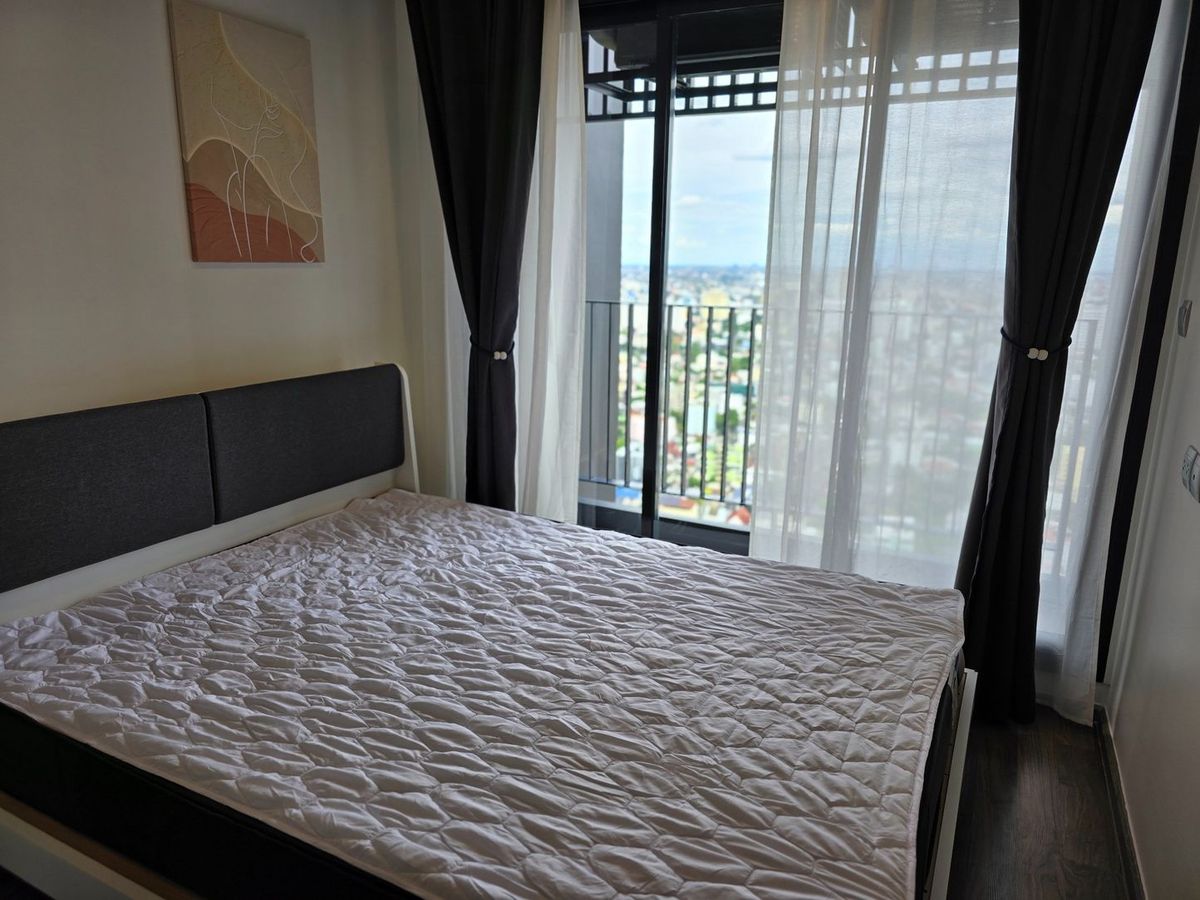 For RentCondoLadprao, Central Ladprao : T2110768 LIFE LADPRAO VALLEY Condo Rental (Lad Lad Ladprao), size 35 sq.mons, 38th floor