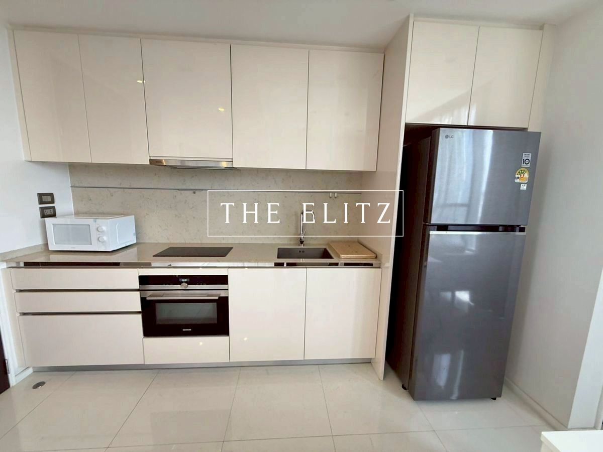 ให้เช่าคอนโดสาทร นราธิวาส : ✨ Rare Deal พลาดห้องนี้ไป อาจต้องจ่ายแพงขึ้นอีกหลายเท่า 💯