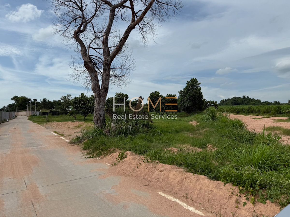 For SaleLandPattaya, Bangsaen, Chonburi : 🟧 5 rai land next to Pinthong 1 Industrial Estate, near Laem Chabang Port, Chonburi 🟧 (FOR SALE) NEWC594