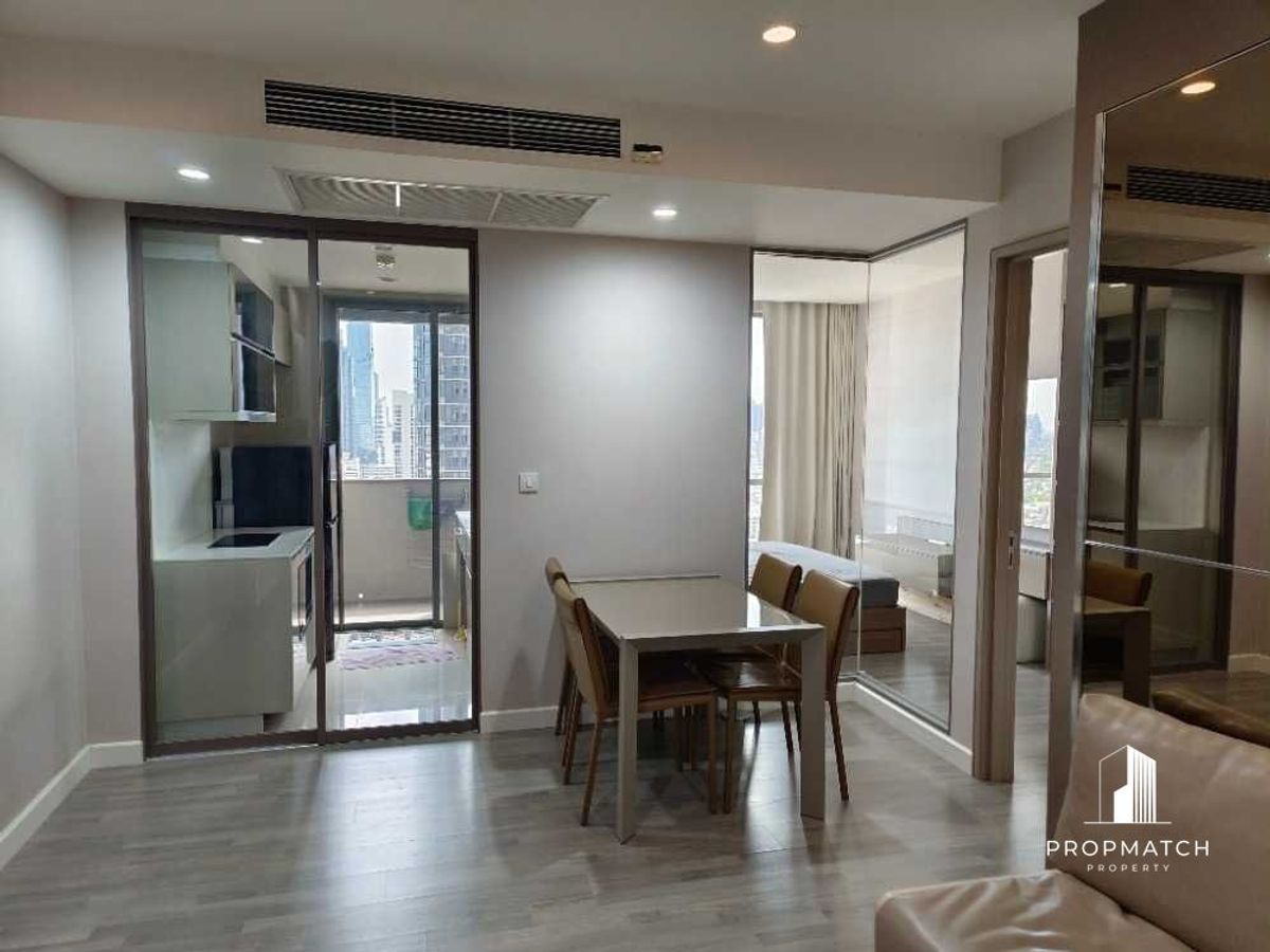 ขายคอนโดสยาม จุฬา สามย่าน : รีบขาย!! ราคาดีที่สุด The Room Rama 4 (1bad1bath 46 ตรม.) เพียง 6.99 ล้านบาท เท่านั้น Tel.0806265693  คุณแบม 