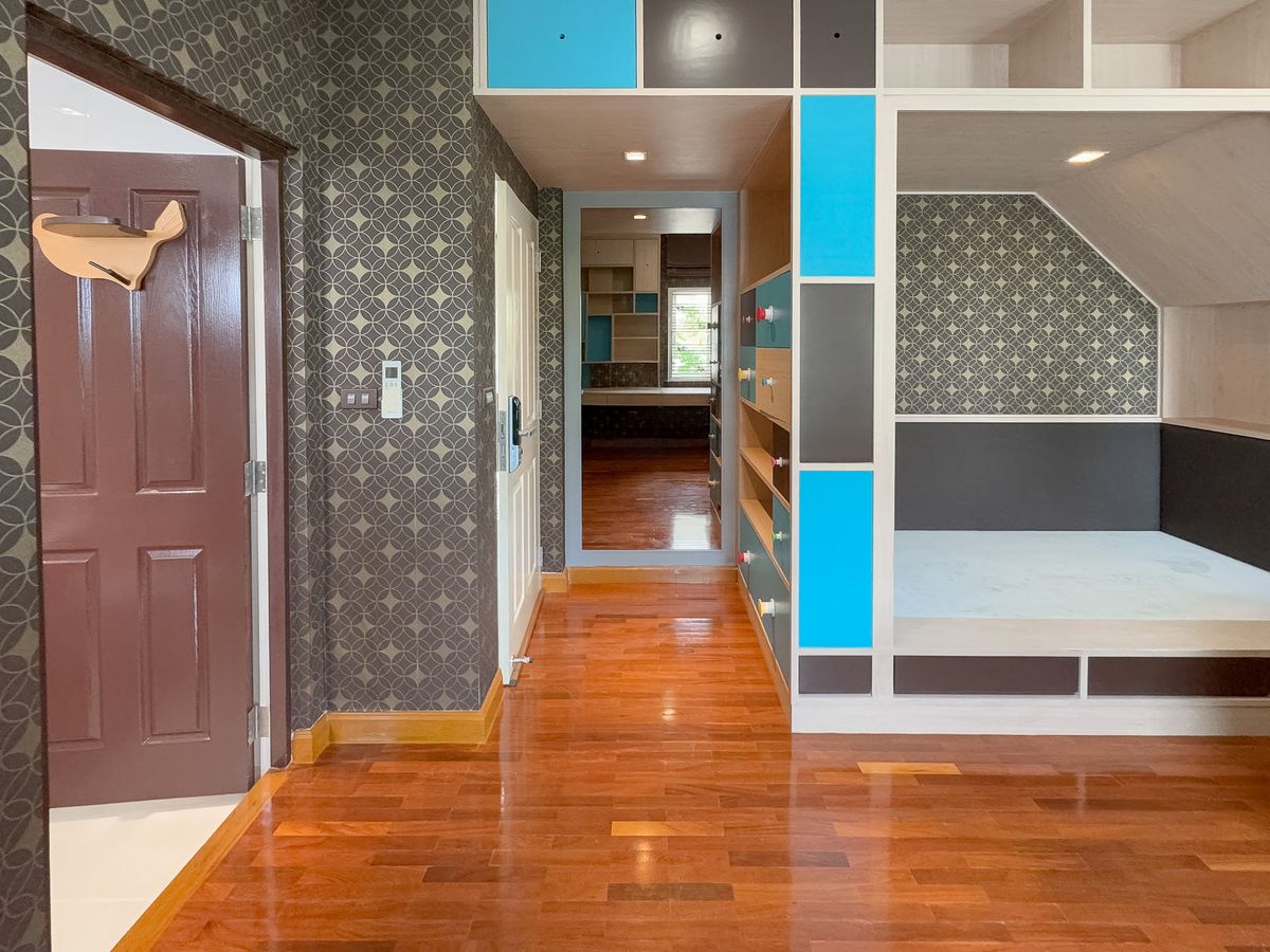 For SaleHouseLadkrabang, Suwannaphum Airport : Luxury European-style corner single house – Casa Grand Onnut–Wongwaen