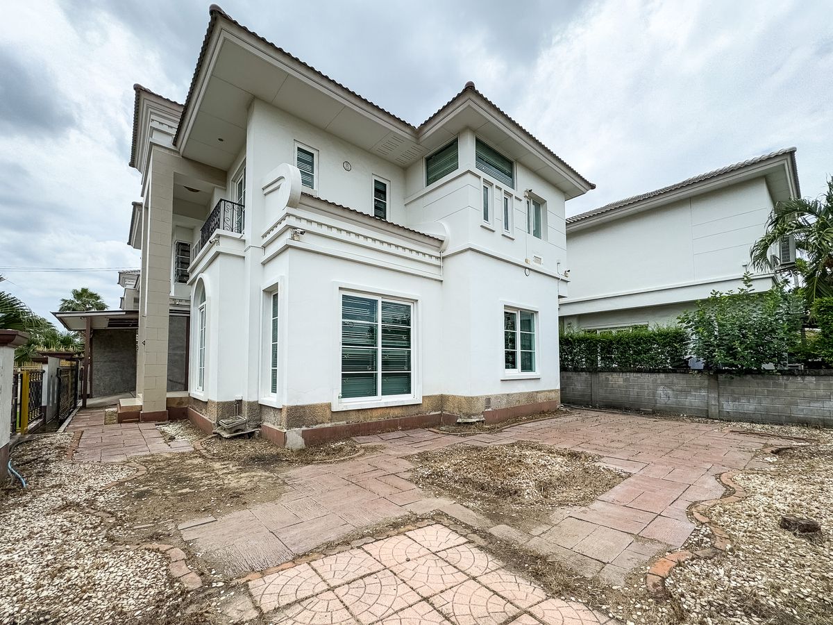 For SaleHouseLadkrabang, Suwannaphum Airport : Luxury European-style corner single house – Casa Grand Onnut–Wongwaen