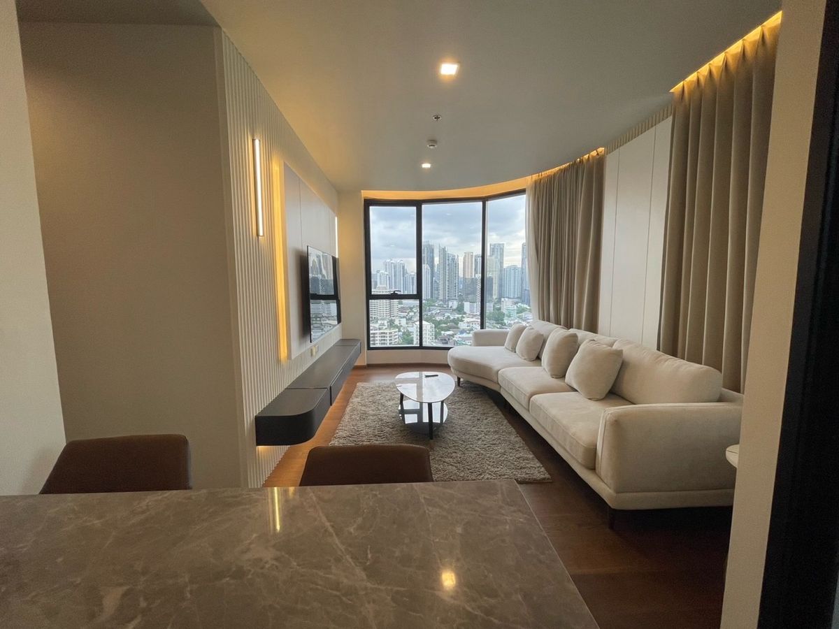 For SaleCondoSukhumvit, Asoke, Thonglor : SC070125 Urgent sale! 2-bedroom condo IDEO Q Sukhumvit 36 near BTS Thonglor, only 500 meters