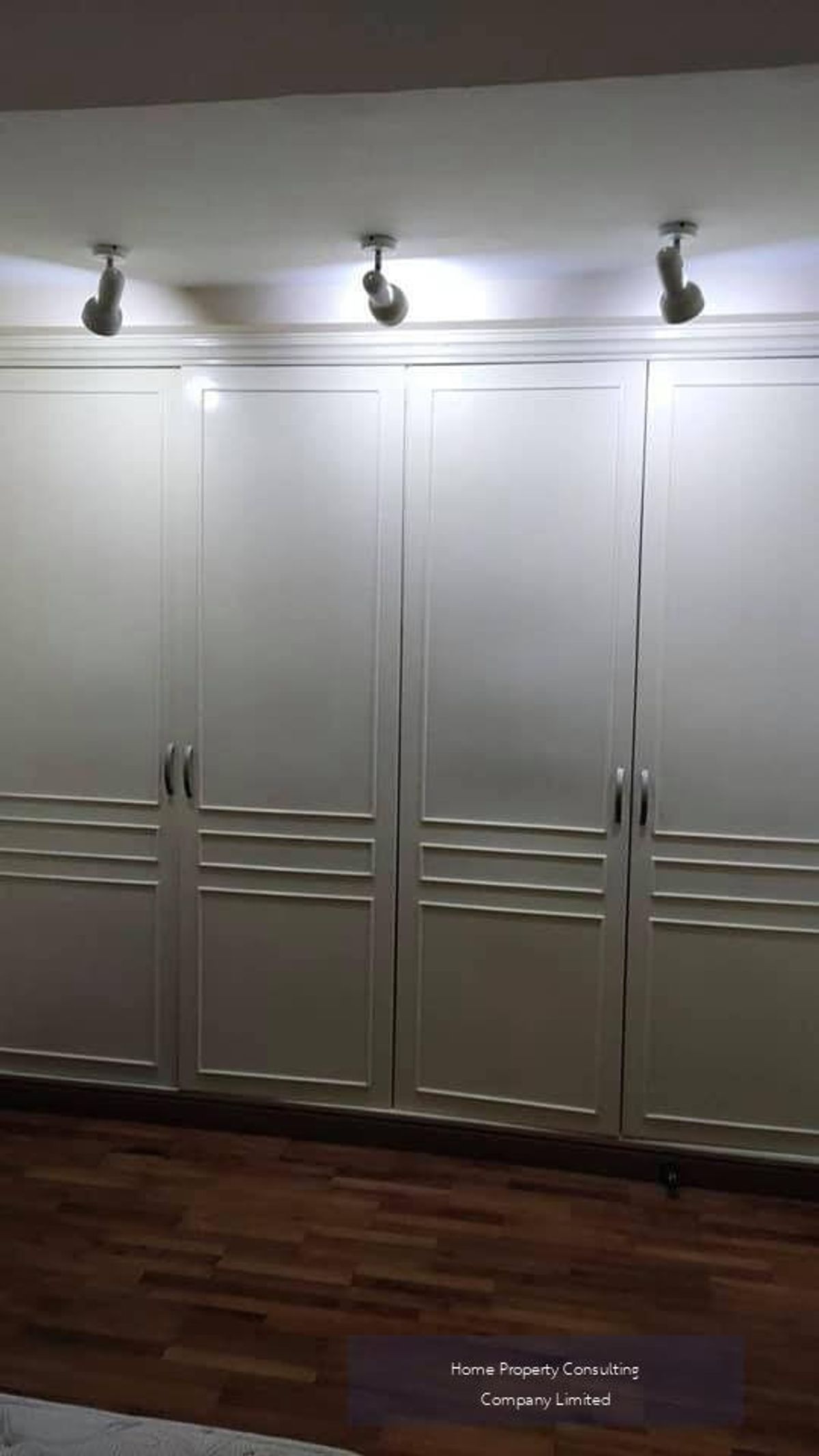 For SaleCondoRama3 (Riverside),Satupadit : Urgent sale, cheap, Condo, SV City, Rama 3, interested in negotiating @condobkk (with @) Code H33311