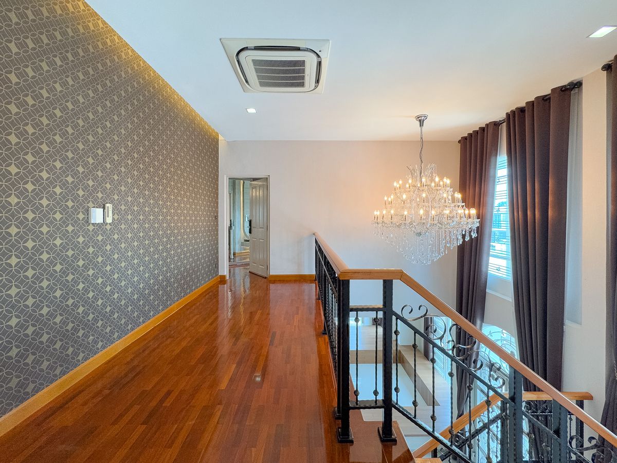 For SaleHouseLadkrabang, Suwannaphum Airport : Luxury European-style corner single house – Casa Grand Onnut–Wongwaen