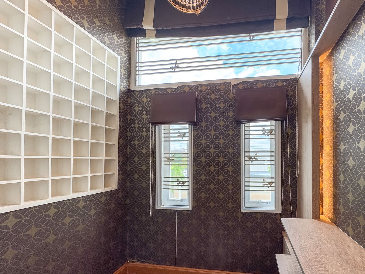 For SaleHouseLadkrabang, Suwannaphum Airport : Luxury European-style corner single house – Casa Grand Onnut–Wongwaen