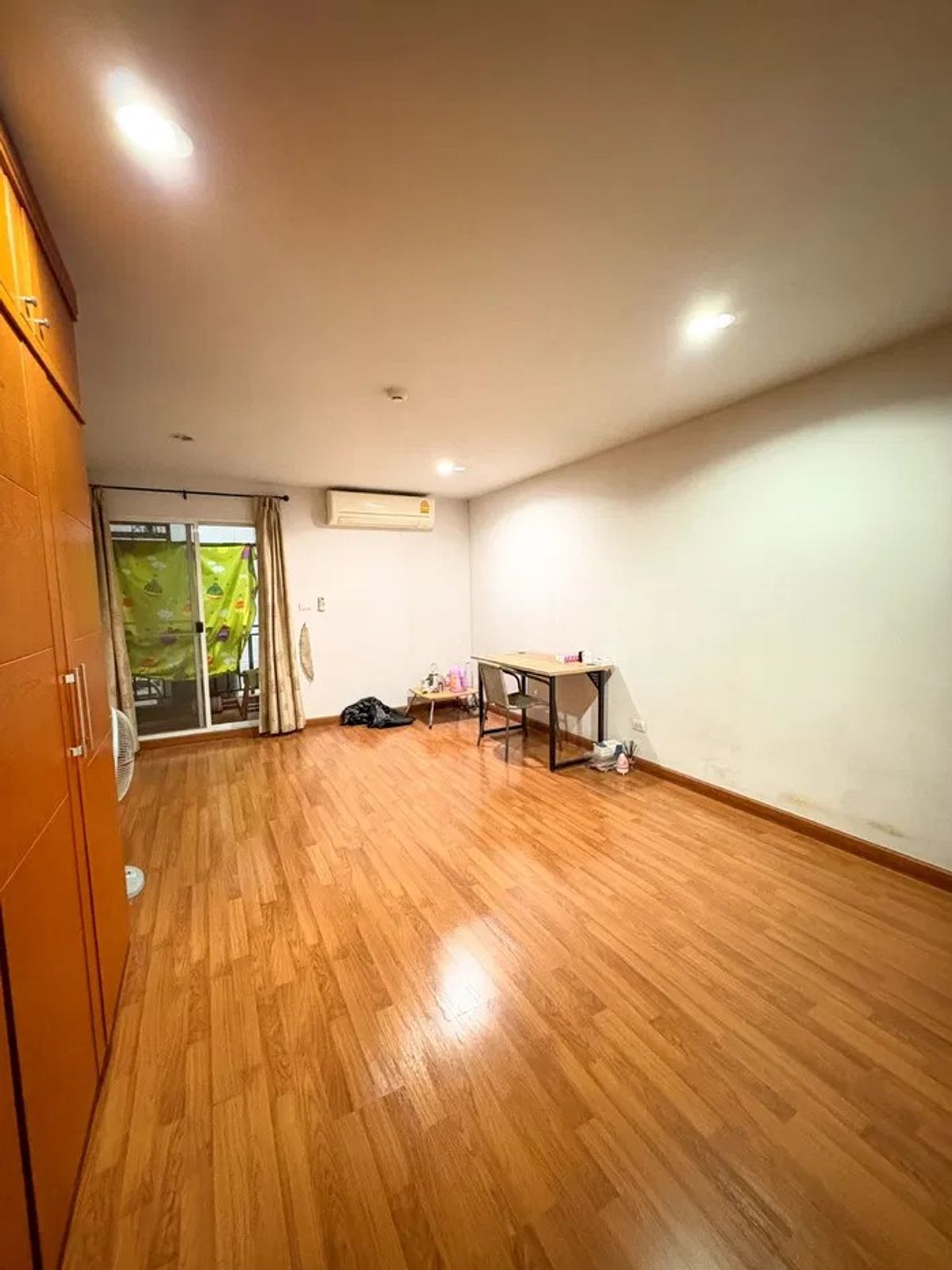 For SaleCondoOnnut, Udomsuk : (Code SM1284) Condo Regent Home 22 Sukhumvit 85 Regent Home 22 Sukhumvit 85 Near BTS On Nut