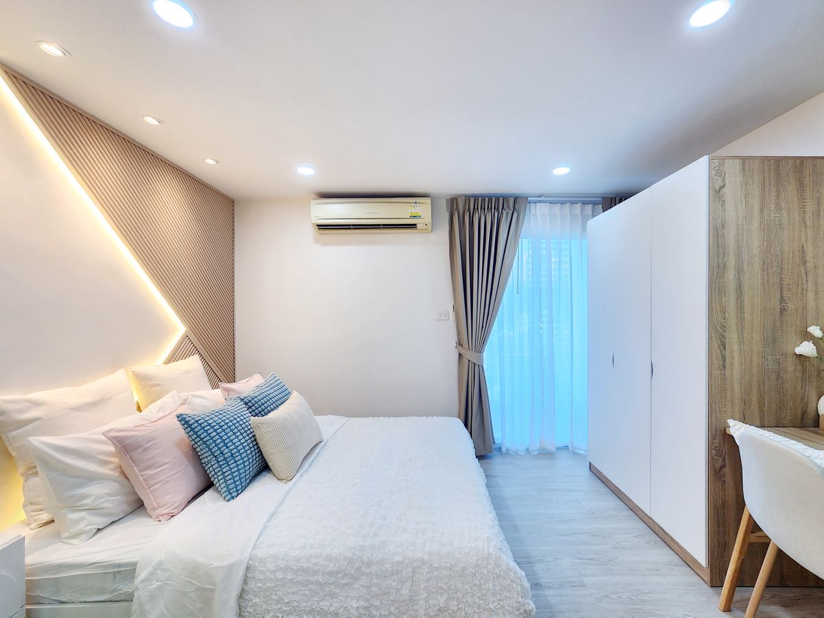 For SaleCondoBang Sue, Wong Sawang, Tao Pun : sell !! Regent Home 6/1 (Regent Home 6/1) Life has a light and comfortable life.