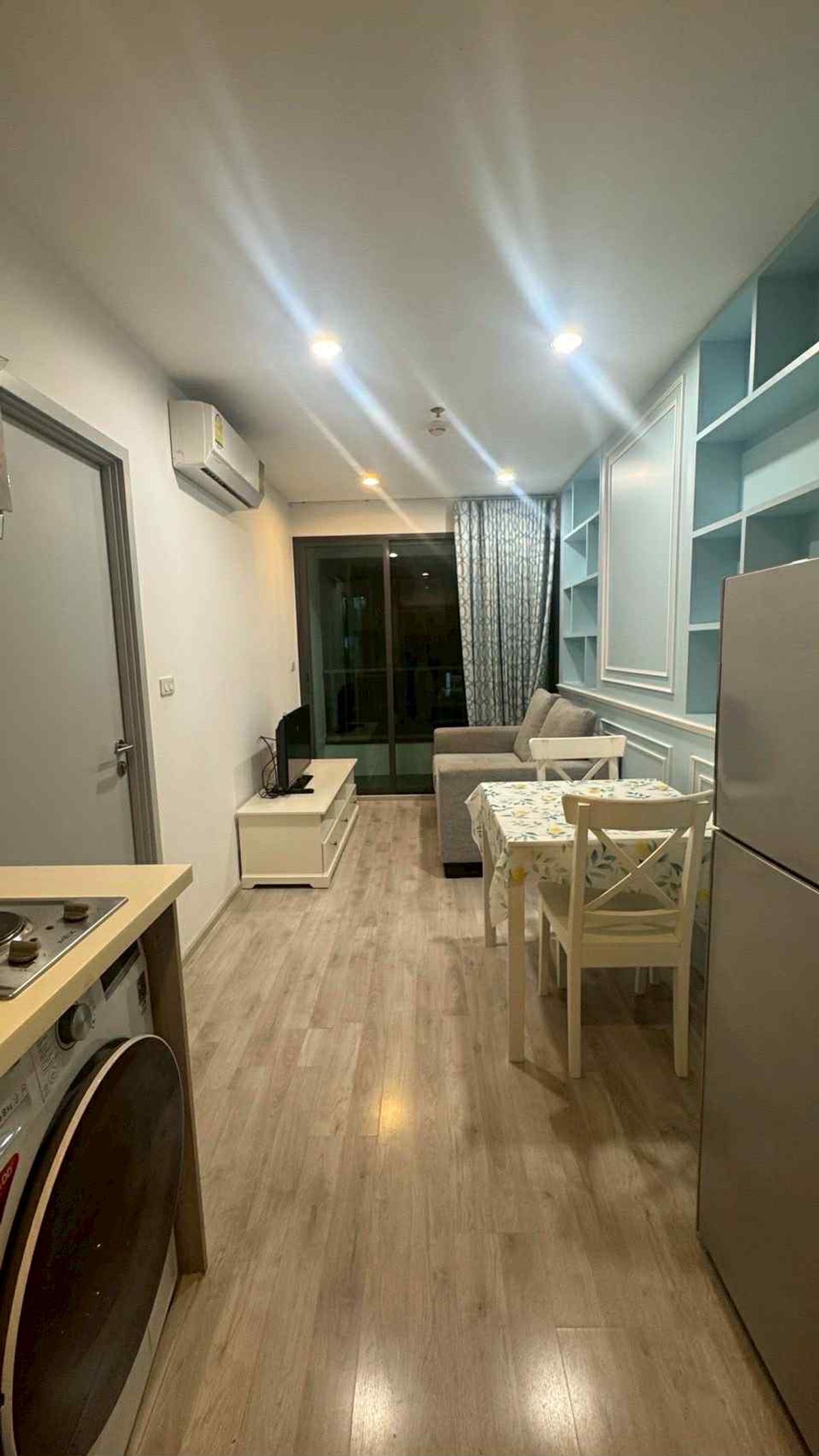 For RentCondoPinklao, Charansanitwong : ⭐️ IDEO Mobi Charan - Interchange ⭐️ Beautiful built -in decoration room with complete electrical appliances