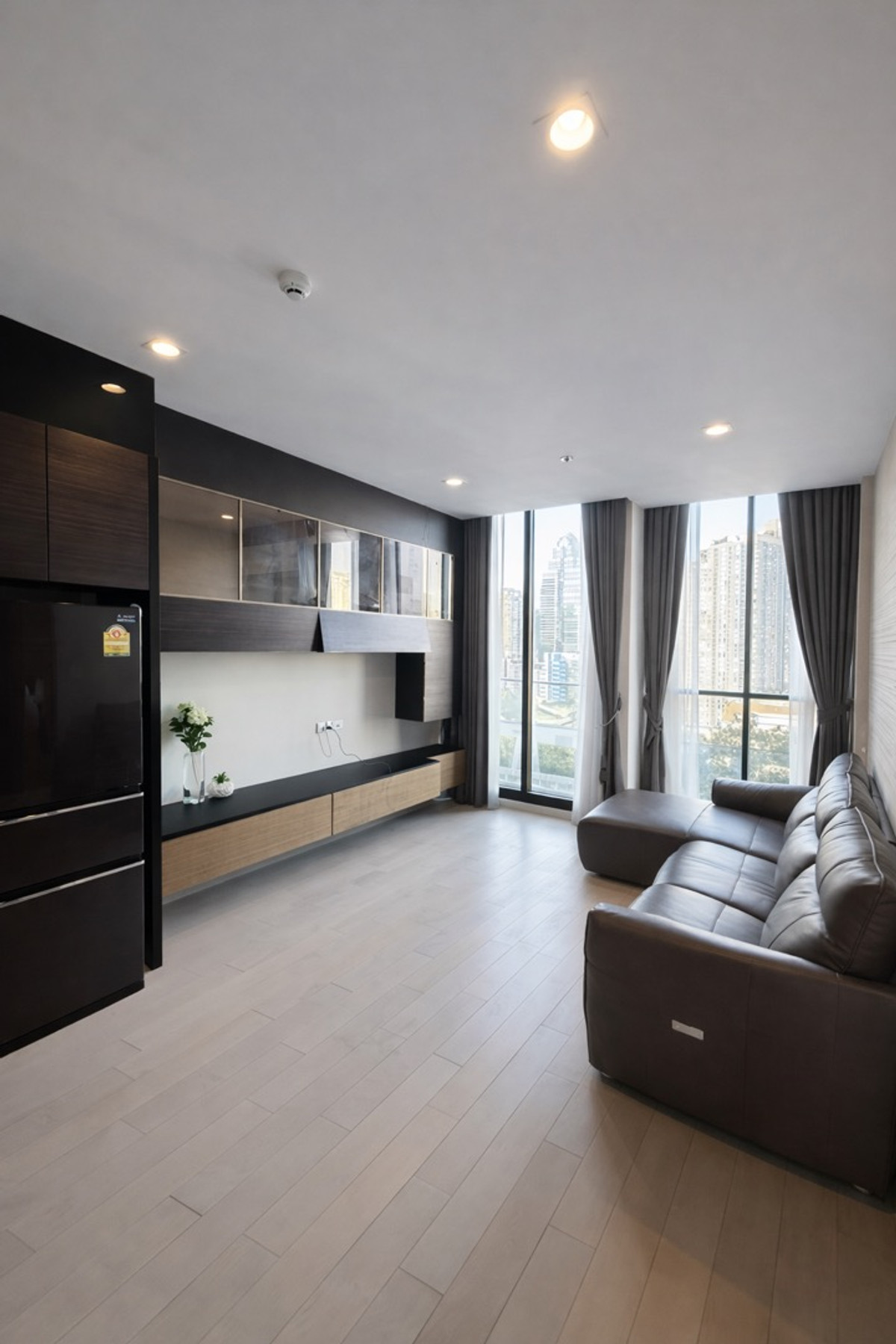 For SaleCondoWitthayu, Chidlom, Langsuan, Ploenchit : ● Noble Ploenchit ● | 23MB | 81.87 SQ.M | 2 Bedrooms 2 Bathroom | Fully Furnished | 086-9299929 Punny