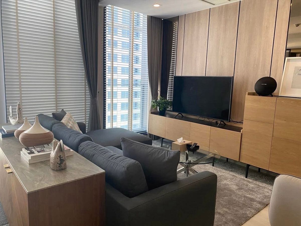 For RentCondoWitthayu, Chidlom, Langsuan, Ploenchit : 🔑✨ Exclusive Offer • Beautiful Fully Furnished • Ready-to-Move-In Unit • For Rent at Noble Ploenchit • Near BTS Ploenchit