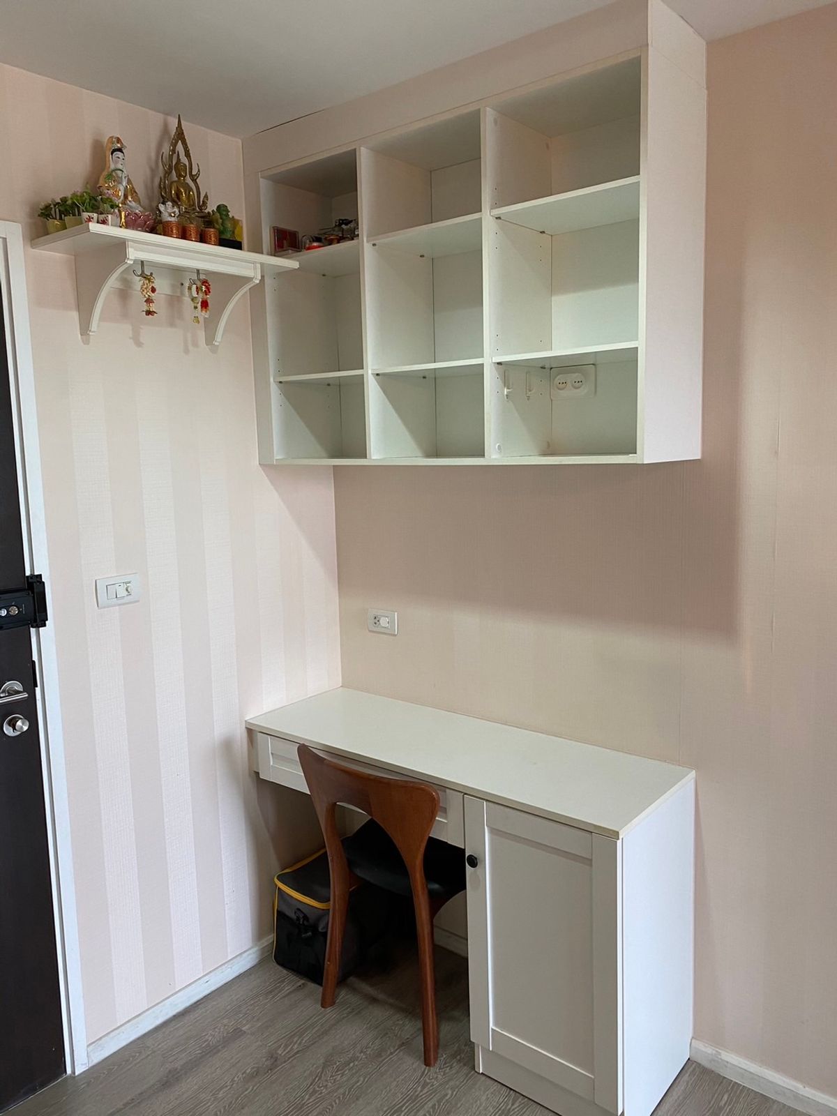 For RentCondoBangna, Bearing, Lasalle : Beautiful room, corner room, beautiful garden, 2 bedrooms, 1 room, Knightbridge Bearing Sukhumvit 107