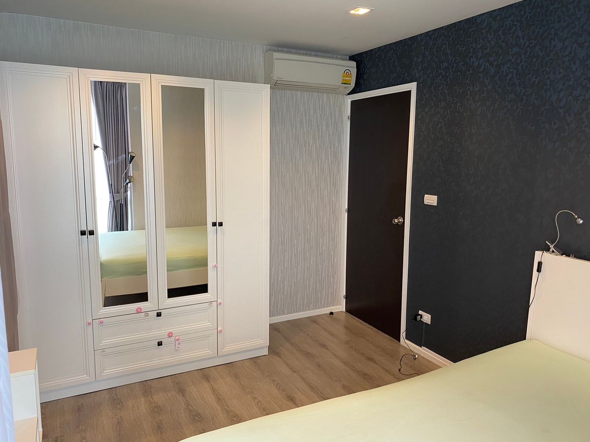 For RentCondoBangna, Bearing, Lasalle : Beautiful room, corner room, beautiful garden, 2 bedrooms, 1 room, Knightbridge Bearing Sukhumvit 107