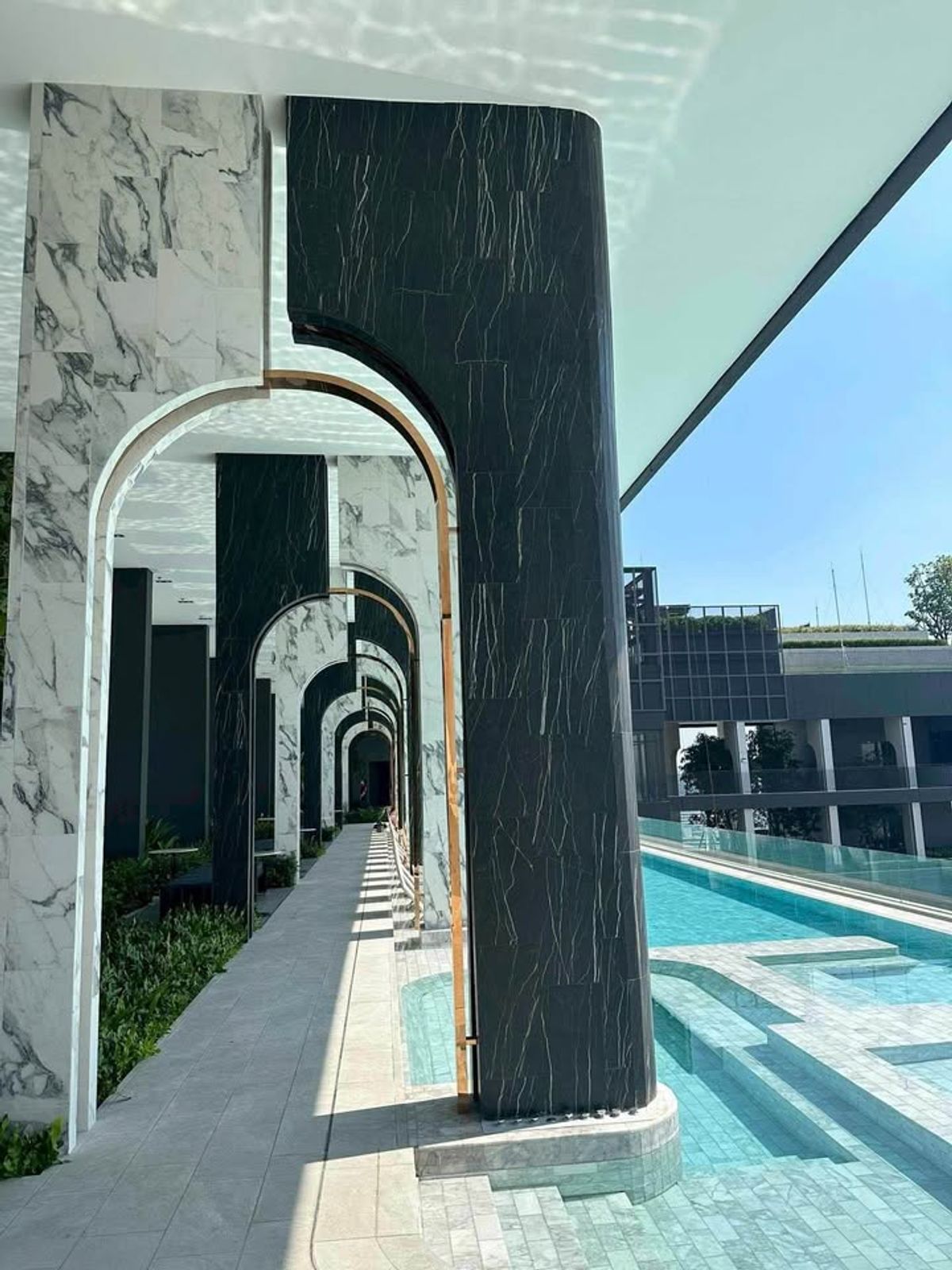 ให้เช่าคอนโดคลองเตย กล้วยน้ำไท : 💥DL-8219💥ว่าง ให้ เช่า ไลฟ์ พระราม 4 - อโศก 👉แอดไลน์ @rentbkk 