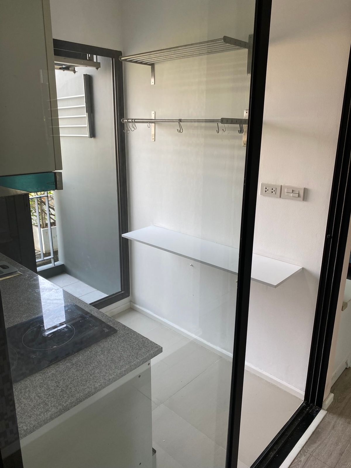 For RentCondoBangna, Bearing, Lasalle : Beautiful room, corner room, beautiful garden, 2 bedrooms, 1 room, Knightbridge Bearing Sukhumvit 107