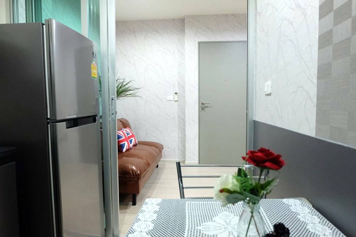 ขายคอนโดรัชดา ห้วยขวาง : Life รัชดาภิเษก คอนโดพร้อมอยู่ ใกล้ MRT ห้วยขวาง อาคาร A, ชั้นสูง  1-Bed 31.57ตร.ม. วิวหันไปทาง เซ็นทรัลพระราม 9, ระเบียงทิศใต้ ขาย 3.69 ลบ.*