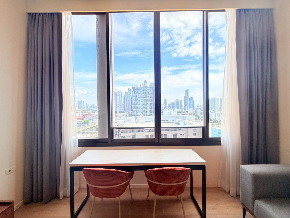 ให้เช่าคอนโดอ่อนนุช อุดมสุข : ให้เช่า! Duplex เพดานสูง 1 ห้องนอน ติด BTS @ Siamese สุขุมวิท 87