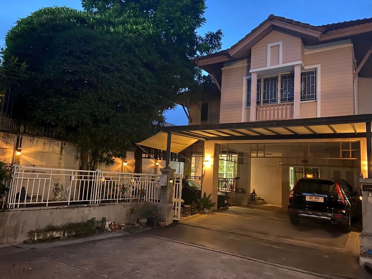 For SaleHouseYothinpattana,CDC : House for sale, Printa Chalong Rat Village, only 1 minute to Central East Ville