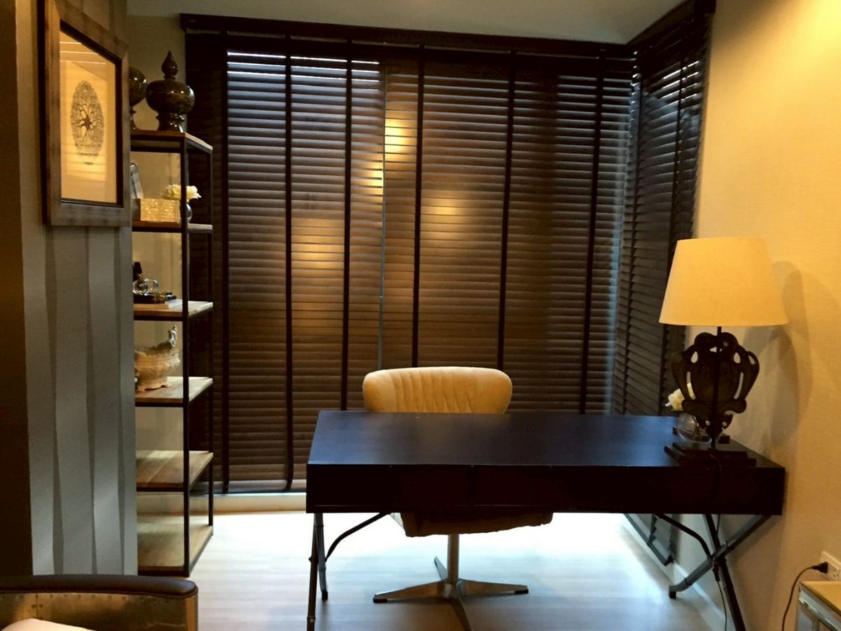 For SaleCondoSukhumvit, Asoke, Thonglor : D25 Thonglor Condominium, the city center, golden location, potential: Sukhumvit - Asoke -Thonglor - Ekkamai - Phrom Phong -Prasanmit, suitable for living or renting good income.   Great value for only 3.45 million baht