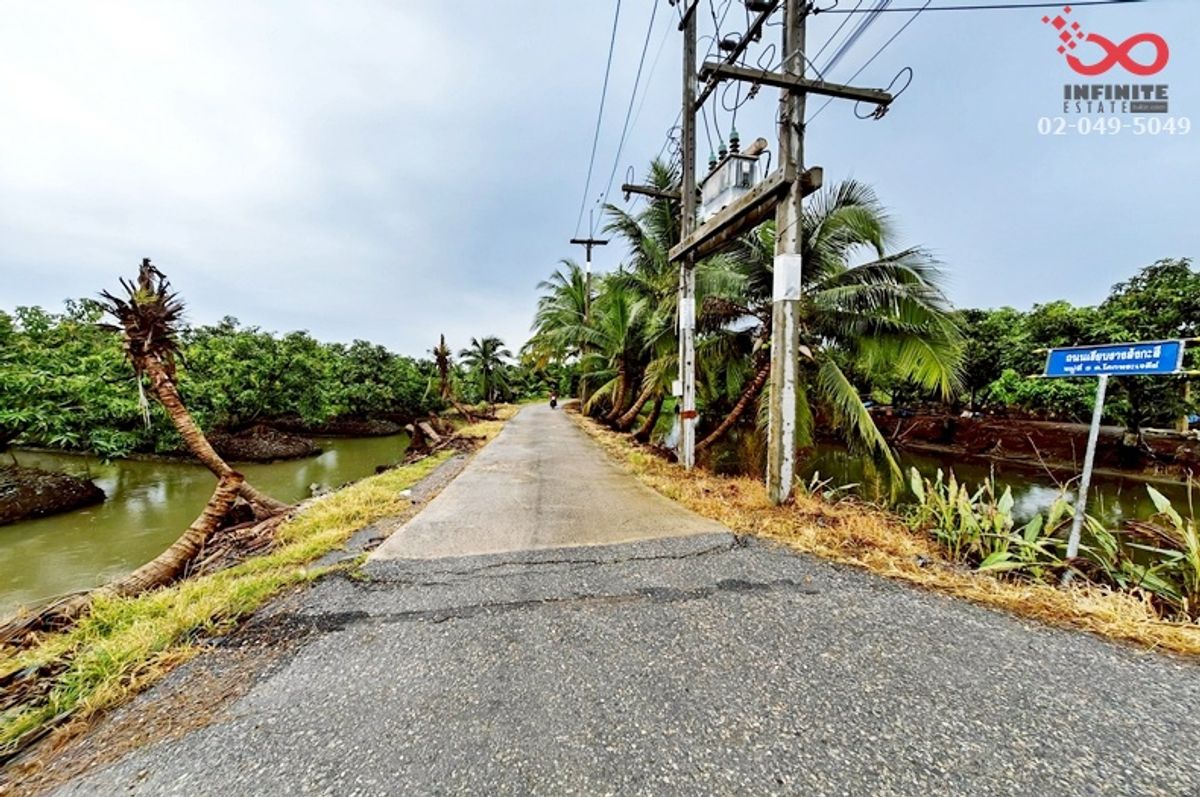 For SaleLandNakhon Pathom : Land for sale, agricultural park, 38 rai, Nakhon Chai Si, Nakhon Pathom, Truck Road Near the community Suitable for farming and resorts