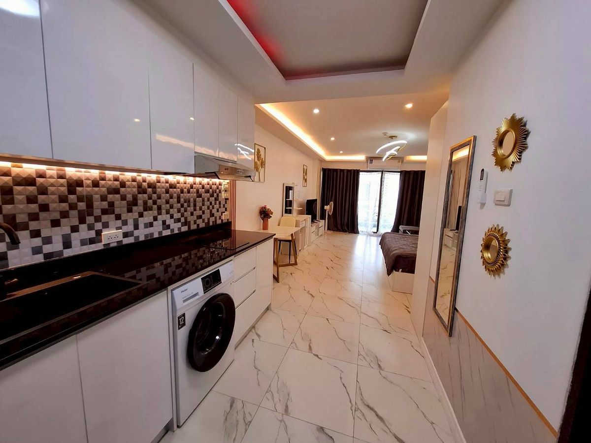 For RentCondoPattaya, Bangsaen, Chonburi : 5C sea view condo, new furniture