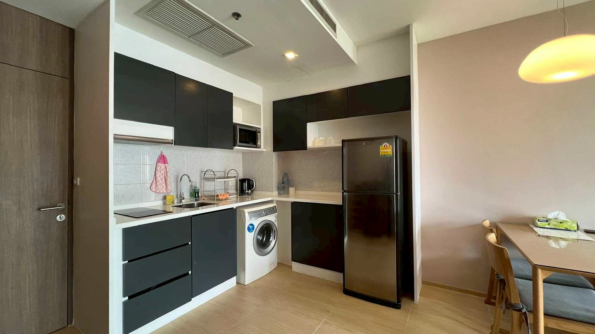 ให้เช่าคอนโดสุขุมวิท อโศก ทองหล่อ : ✨ GT16039 |  คอนโด Noble Refine Sukhumvit 26 เดินทางสะดวก ใกล้รถไฟฟ้าบีทีเอส มีรถรับส่ง ห้องสวย เฟอร์นิเจอร์ครบ พร้อมอยู่ทันที