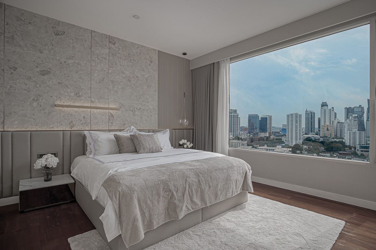 CondoSukhumvit, Asoke, Thonglor : ✨🐾 Pet-Friendly! Rare Find! Sell/rent! Hampton Thonglor 10 - 3, the largest bedroom! ✨