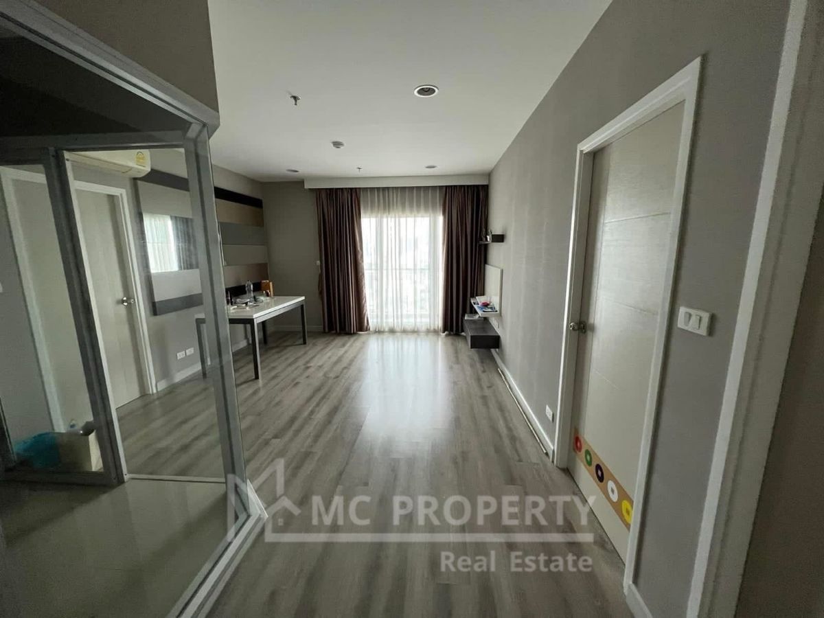 For RentCondoSathorn, Narathiwat : Centric Sathorn 2 bedroom 84sqm for rent only 40,000 please contact 0816878954