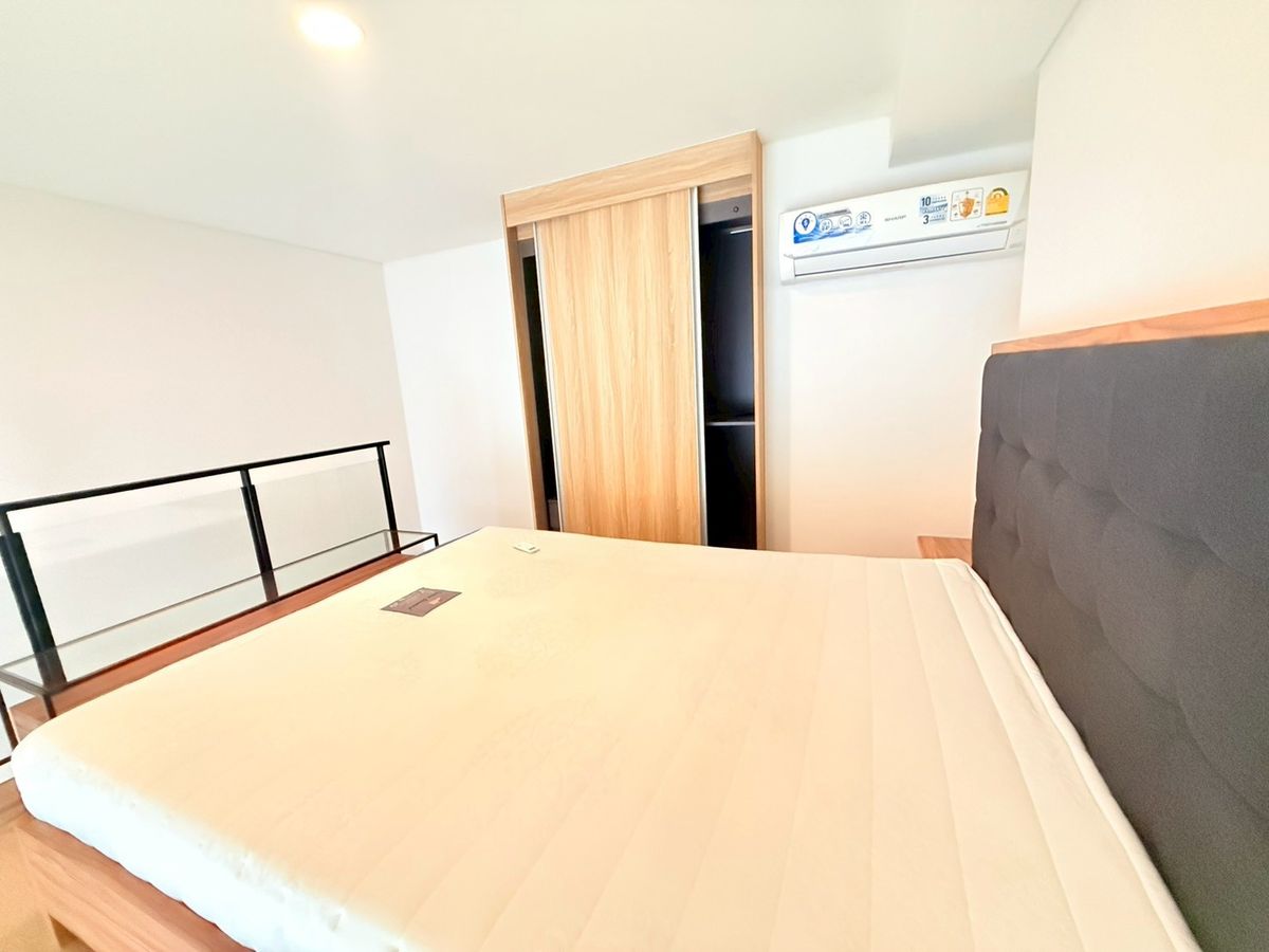 ให้เช่าคอนโดอ่อนนุช อุดมสุข : ให้เช่า! Duplex เพดานสูง 1 ห้องนอน ติด BTS @ Siamese สุขุมวิท 87