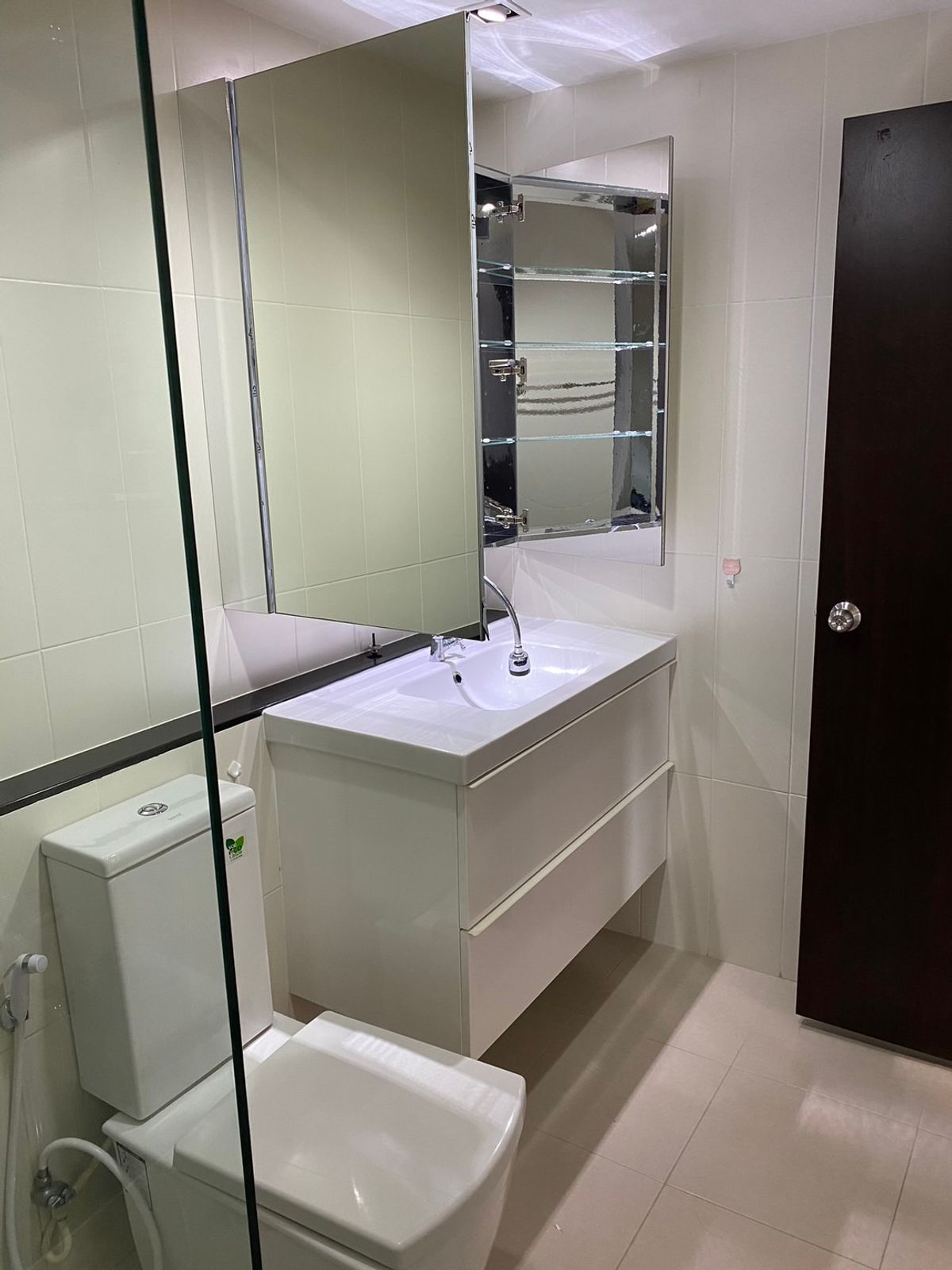 For RentCondoBangna, Bearing, Lasalle : Beautiful room, corner room, beautiful garden, 2 bedrooms, 1 room, Knightbridge Bearing Sukhumvit 107